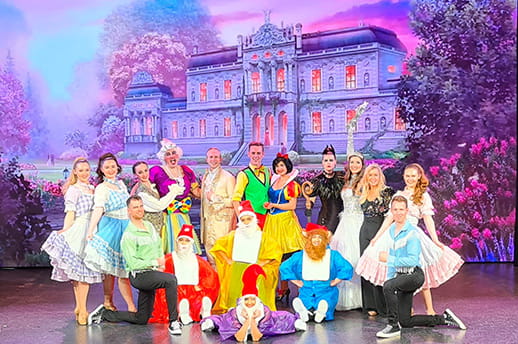 Christmas pantomime Snow White on Spirit of Discovery